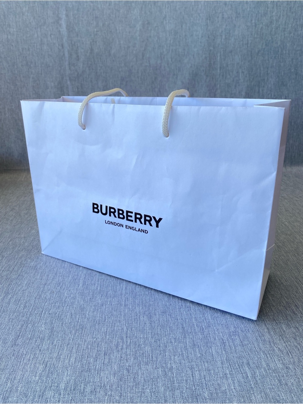 Authentic Burberry | White Shopping Bag with Black Logo